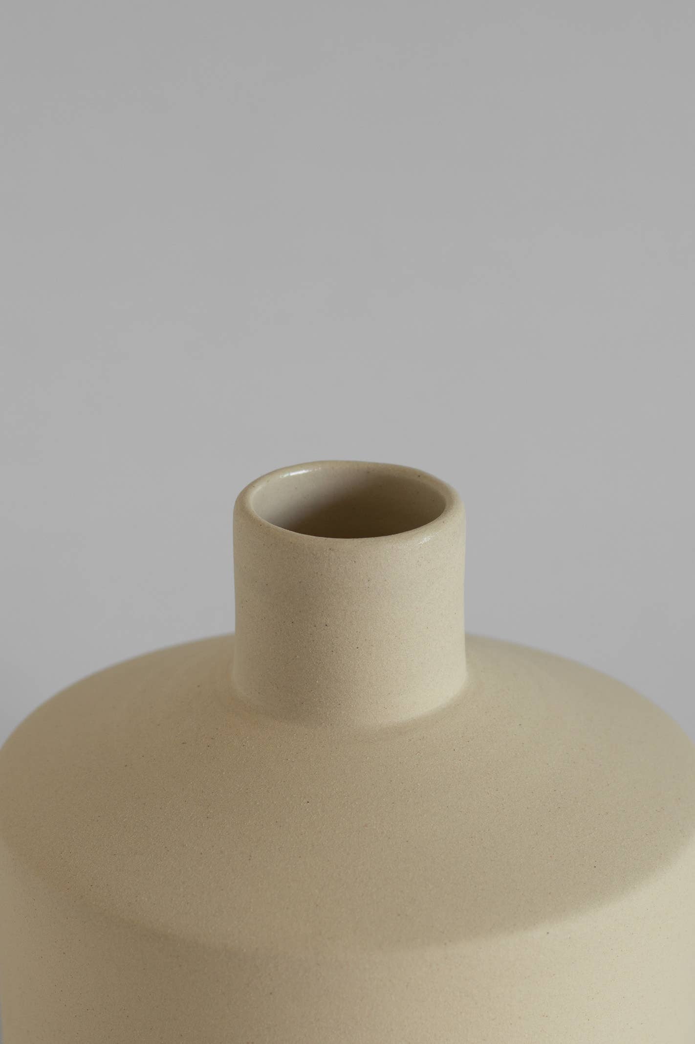 o cactuu – Vaso por atacado – Vaso Natural M - Cerâmica artesanal5