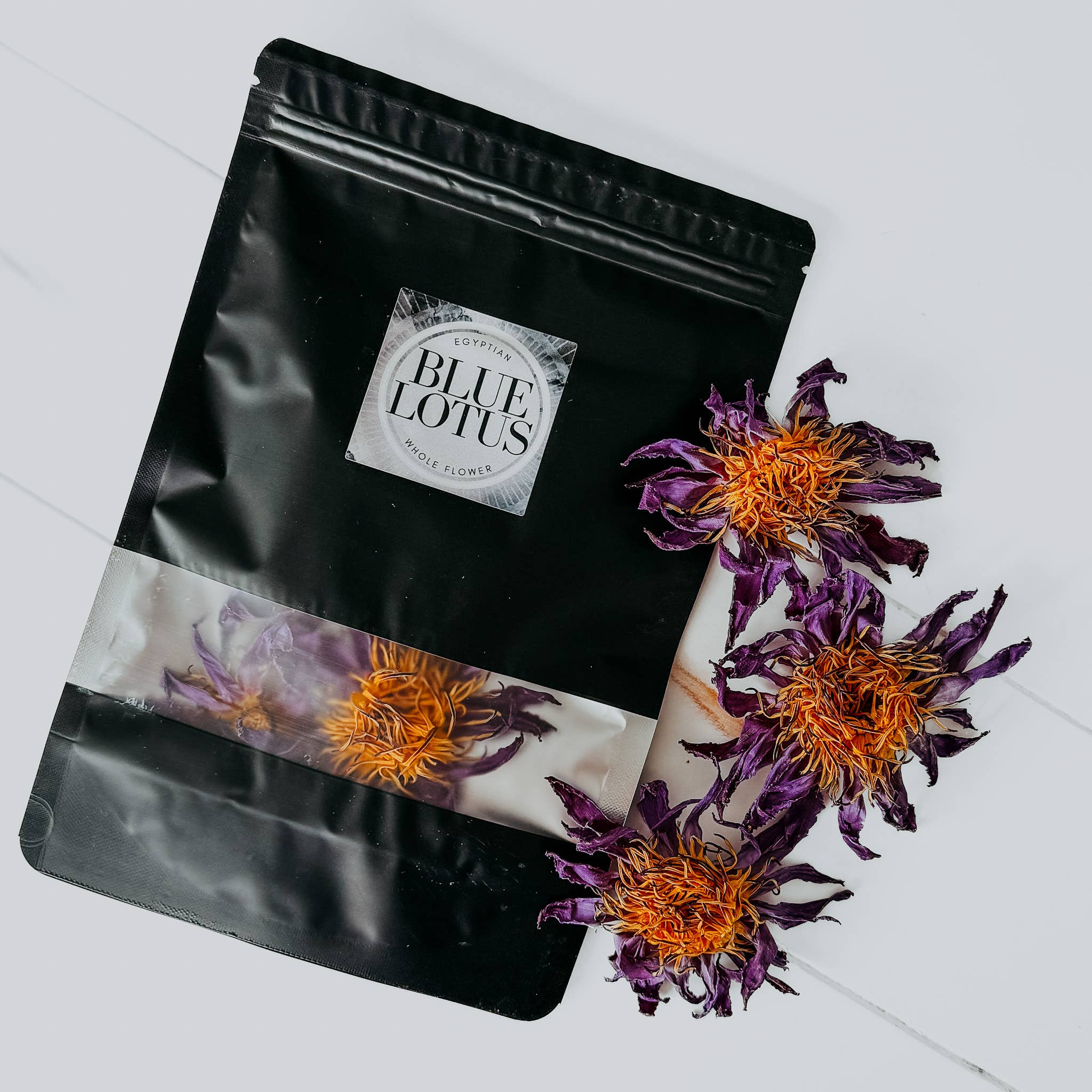 Lunar Herbals – Engroshandel Løs te – 3 hele egyptiske blå lotusblomster – håndplukkede1