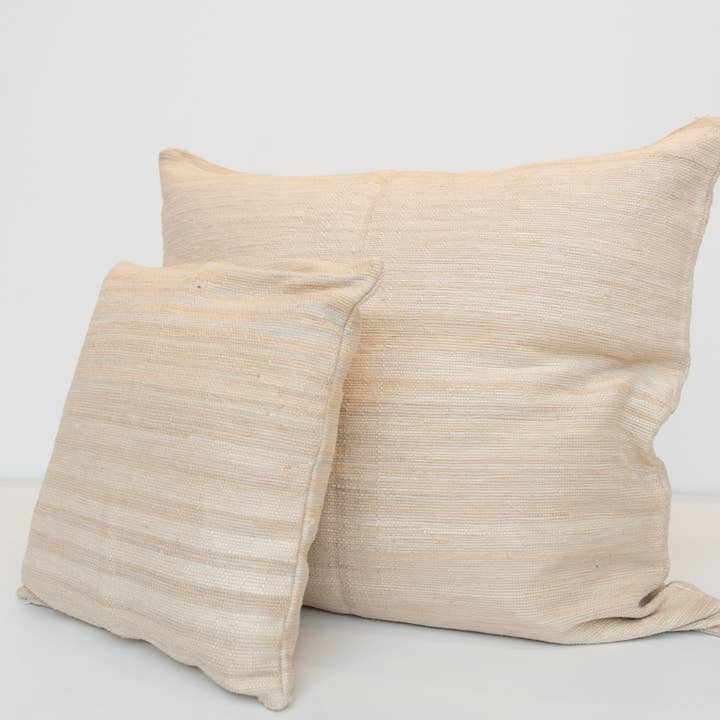 Crafts by Solid - Wholesale Throw Pillow Cover - Handmade Off White Silk Sari Cushion Covers - S 45 * 45 cm12