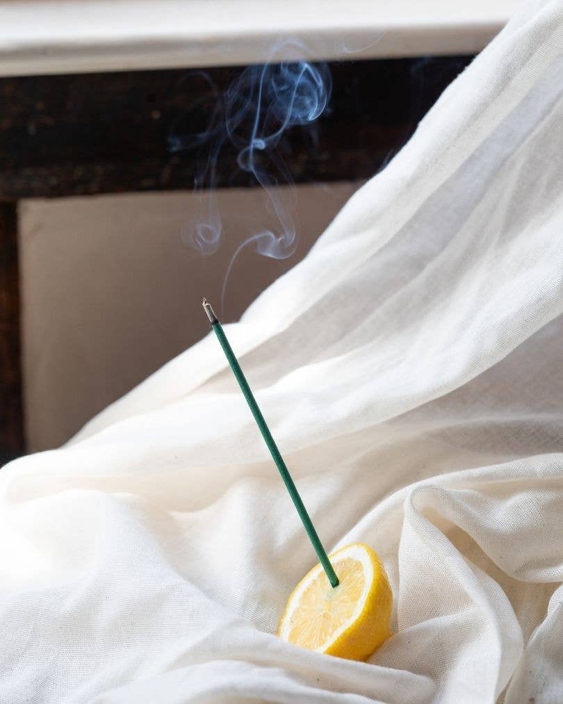 The Golden Altar – wholesale Incense – The Golden Altar Natural Incense - Rosemary & Lemon3