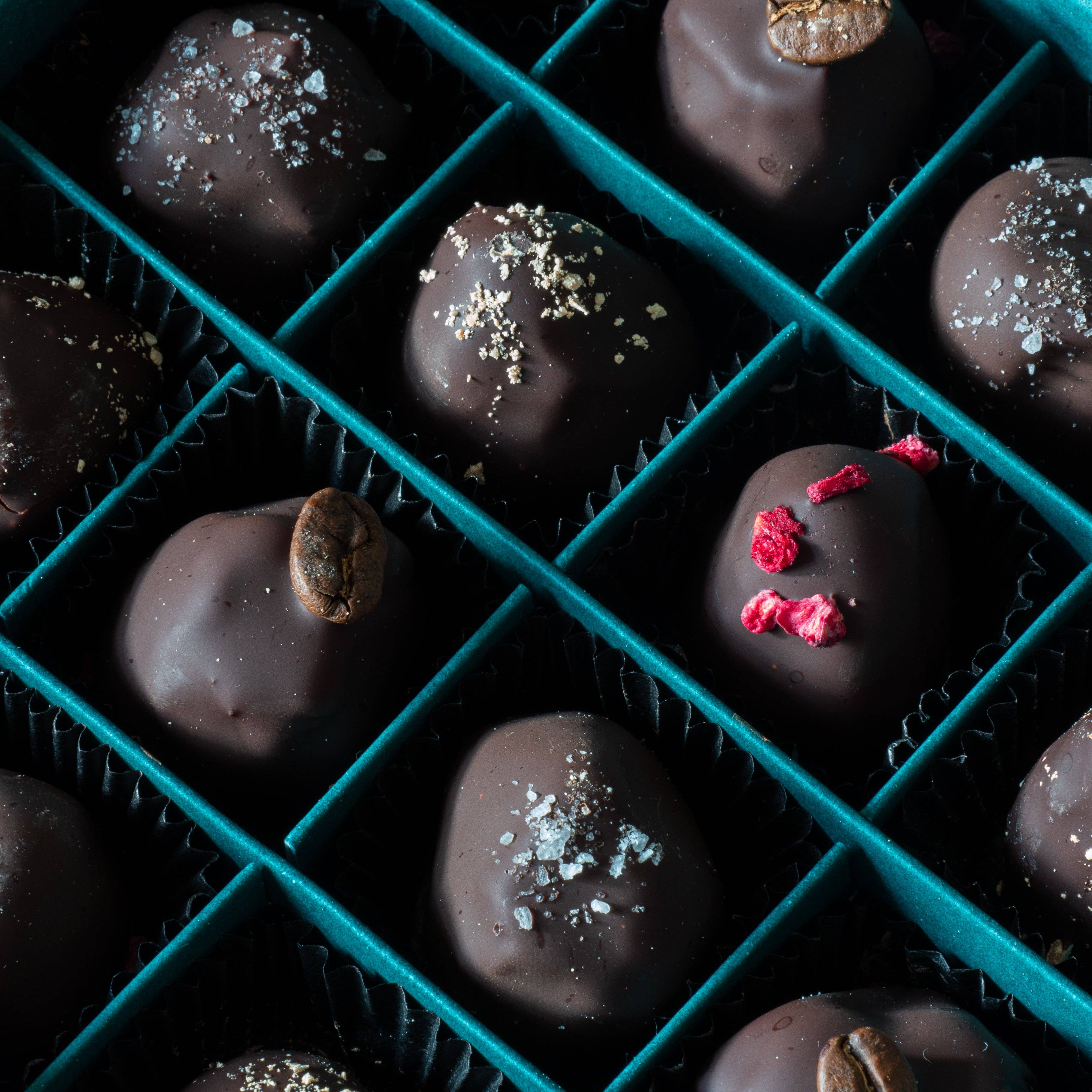 djoon - Venta al por mayor Caja de bombones - Bombones de dátiles: paquete mixto (orgánico)3