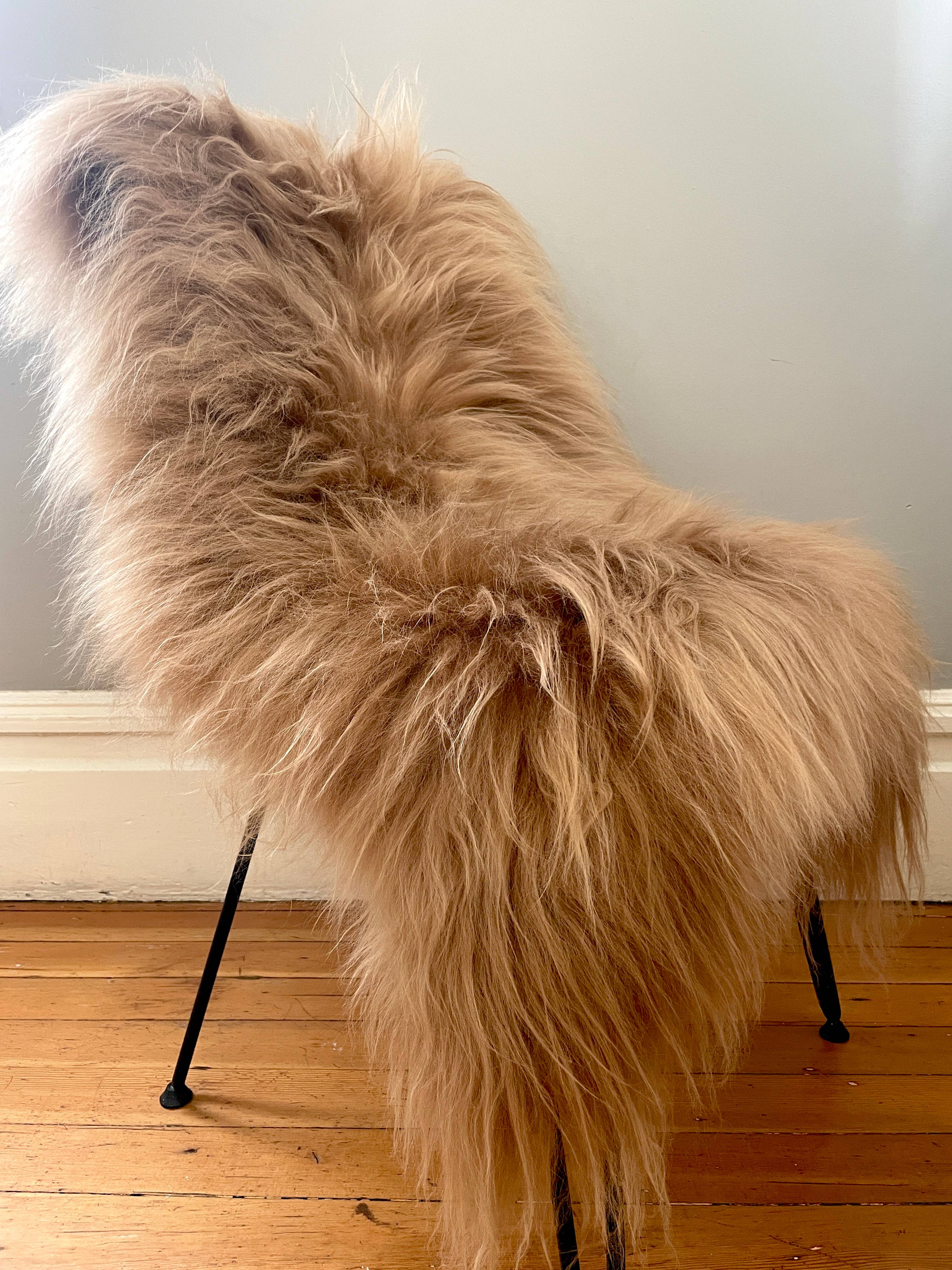 HoogaHooga - Wholesale Area Rug - Mia Icelandic Sheepskin1