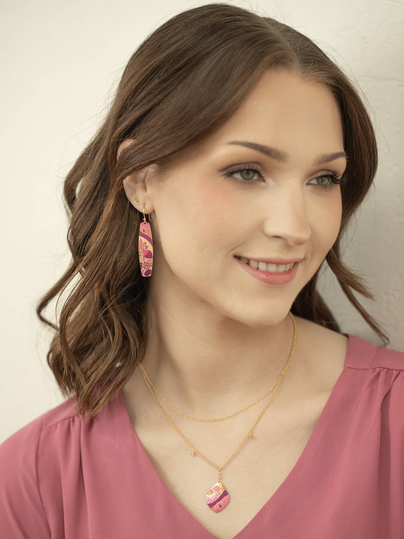 Holly Yashi - Wholesale Pendant/Charm Necklace - 2025 Special Edition Lani Necklace3