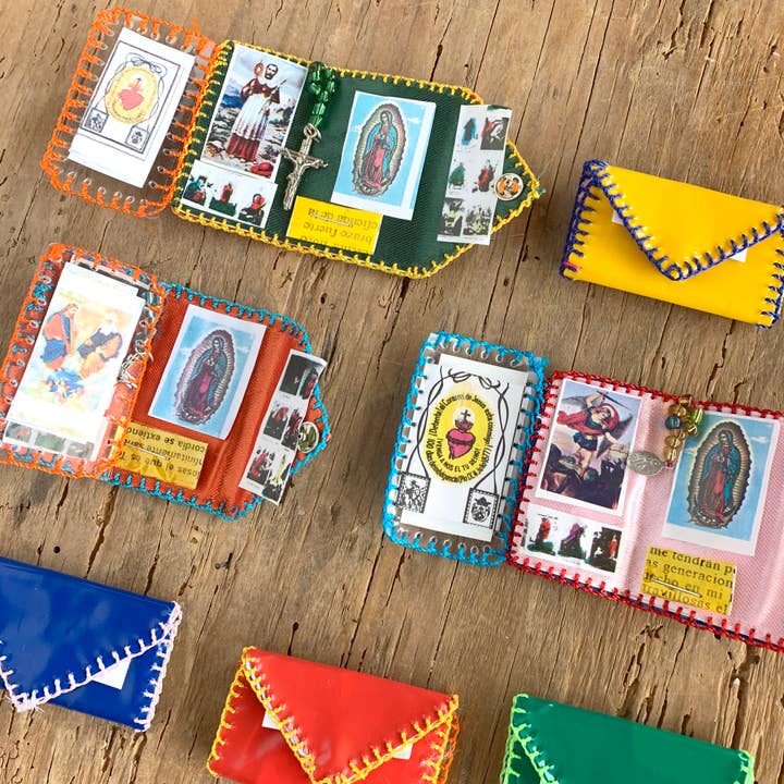 Tesoros Trading Company - Wholesale Amulet - Mexican Saint's Wallet- Cartera de Santos, Mexico
