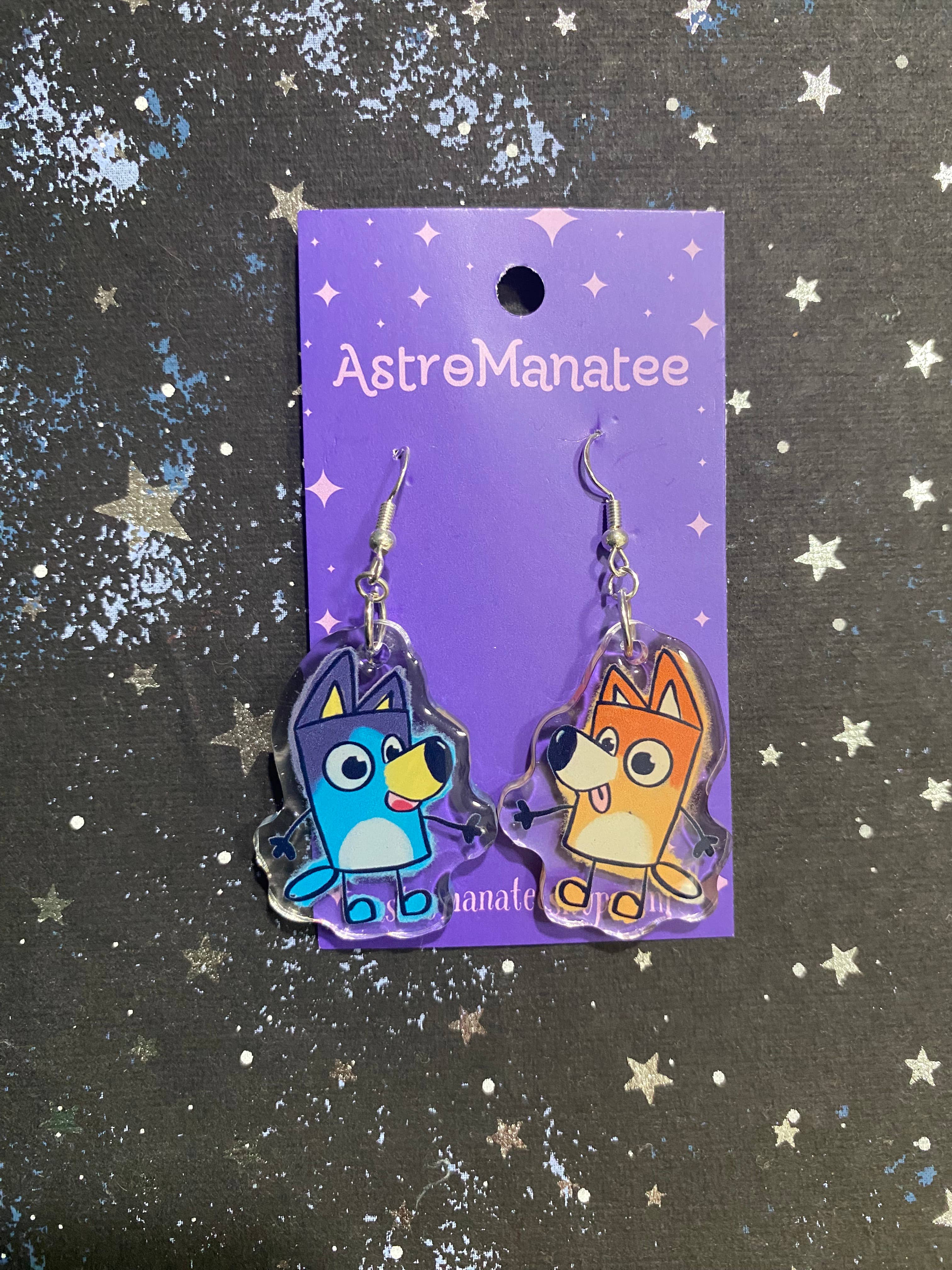 AstroManatee Shop – Engroshandel Hængeøreringe og creoløreringe – Bluey og Bingo øreringe//søde øreringe til lærere2