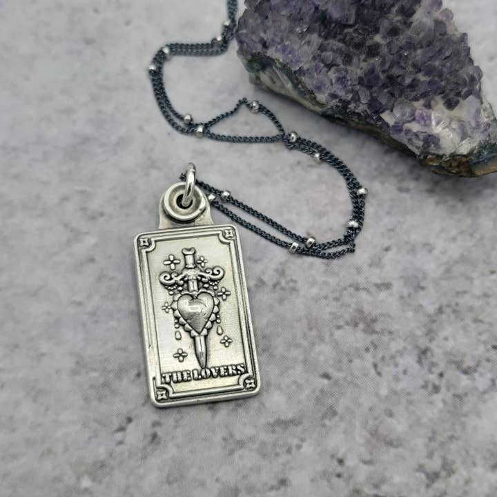 Os Amantes - Série de Cartas de Tarot - Coração em Prata Esterlina, Espada, Amor, Pendente de São Valentim por atacado de Verdilune