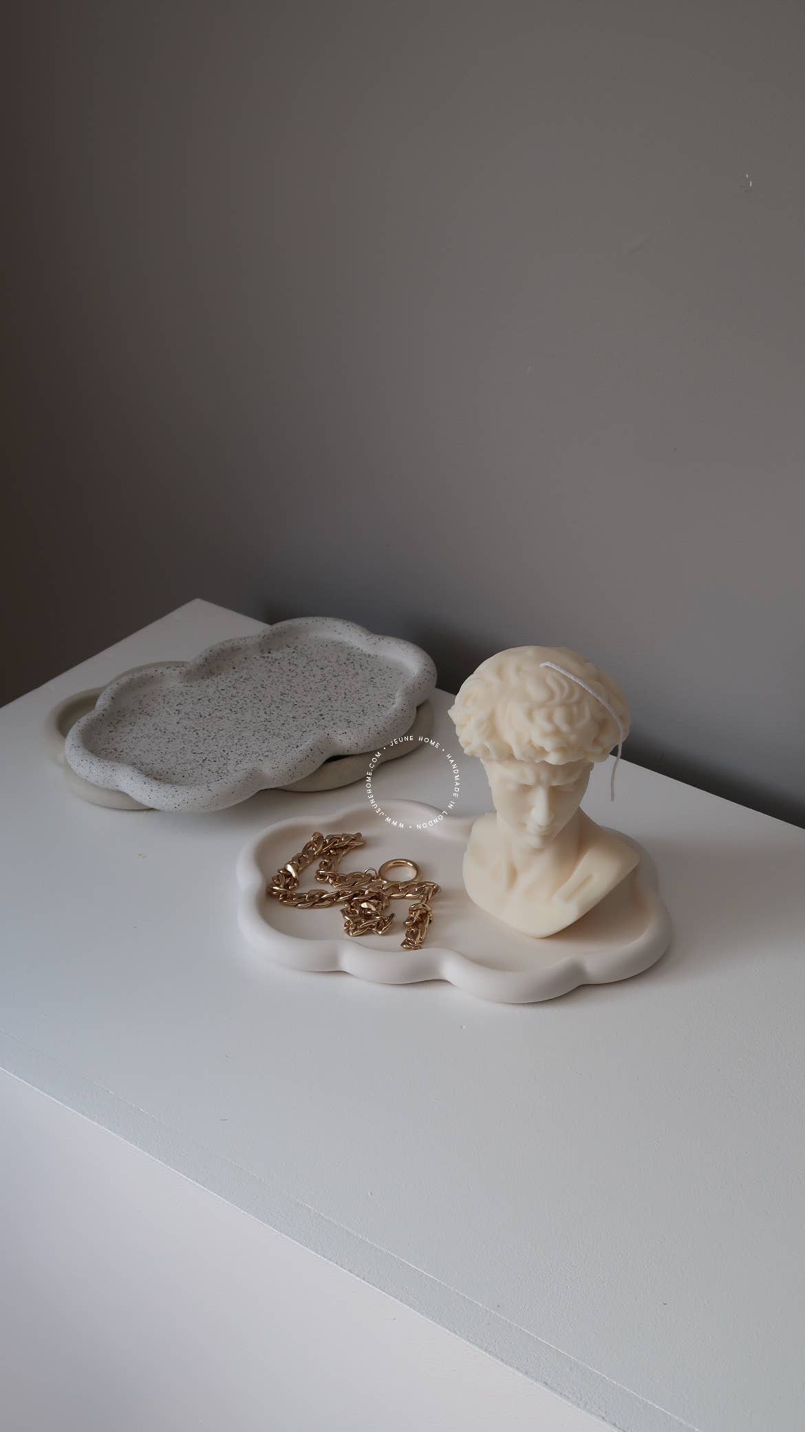 Jeune Home - Wholesale Decorative Tray - Nami - oblong wavy tray | Wavy tray | cloud tray 0