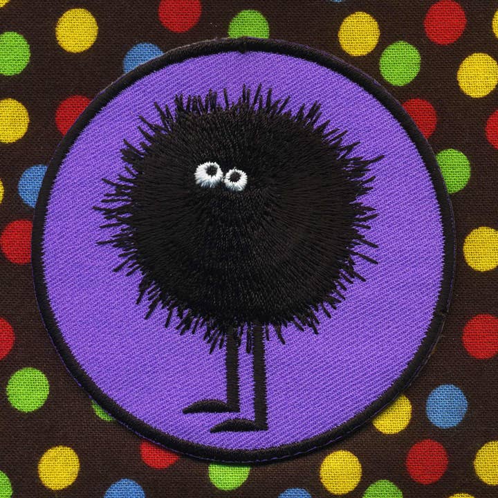 Tribal Trade GmbH - Wholesale Patch - Purple furry head patch 8cm patch1