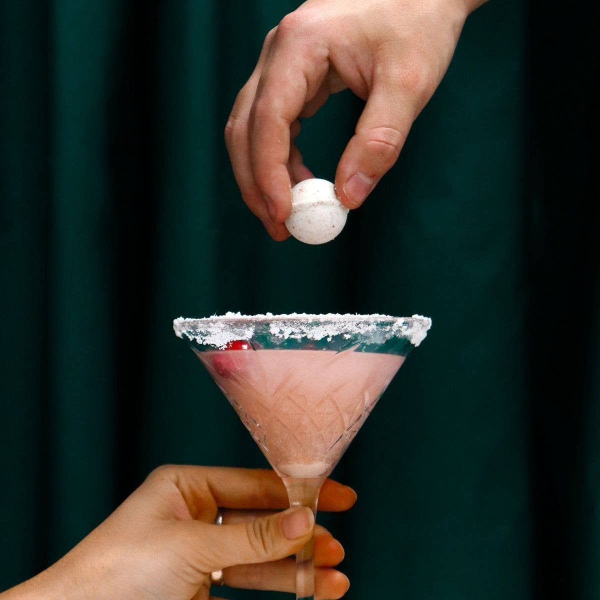 Cocktail Bomb Shop - Wholesale Cocktail Mix/Syrup - SANTA'S SECRET COCKTAIL BOMB3