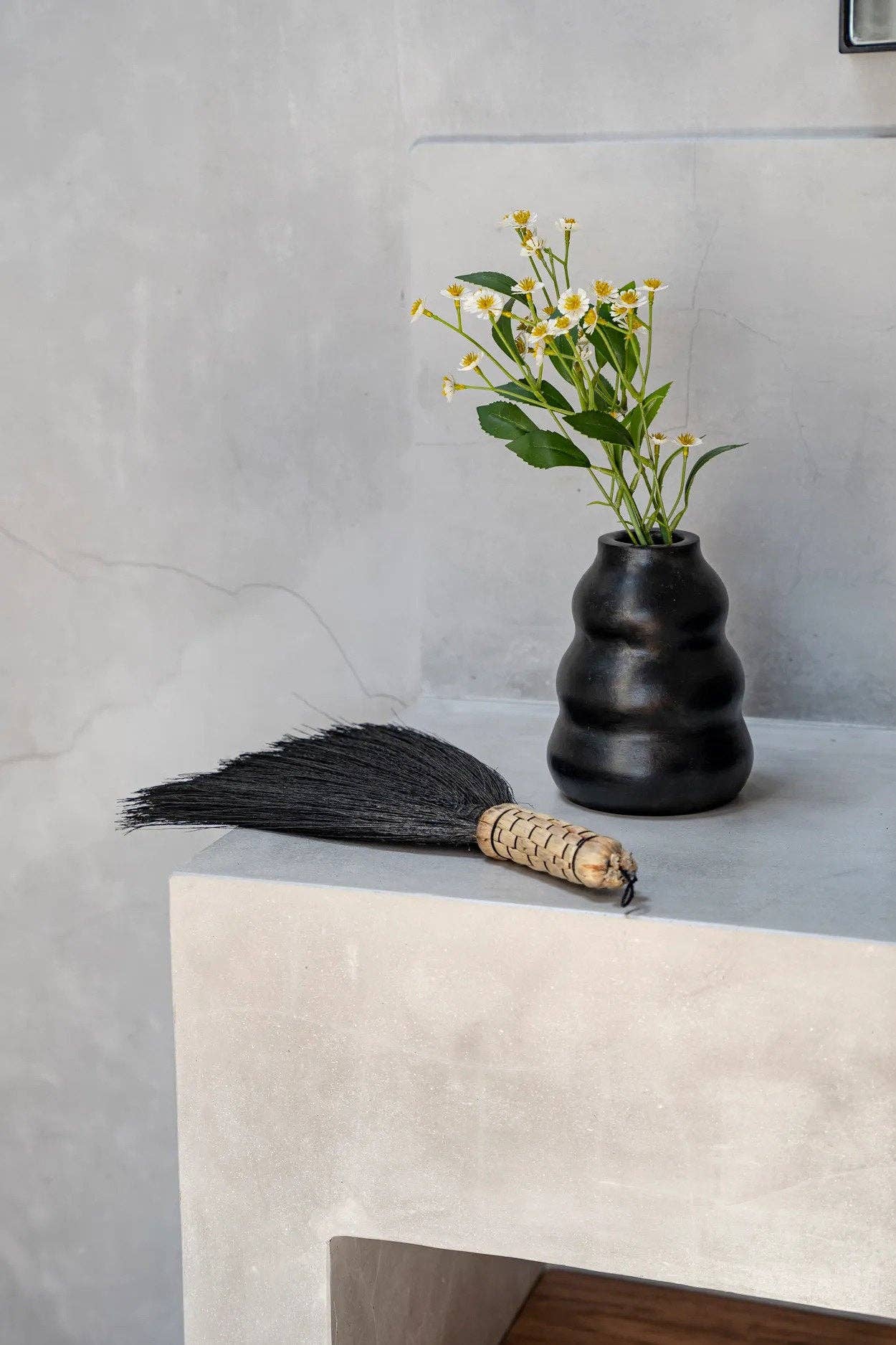 Bazar Bizar Living - Vente Vases - Le Vase Brûlé3