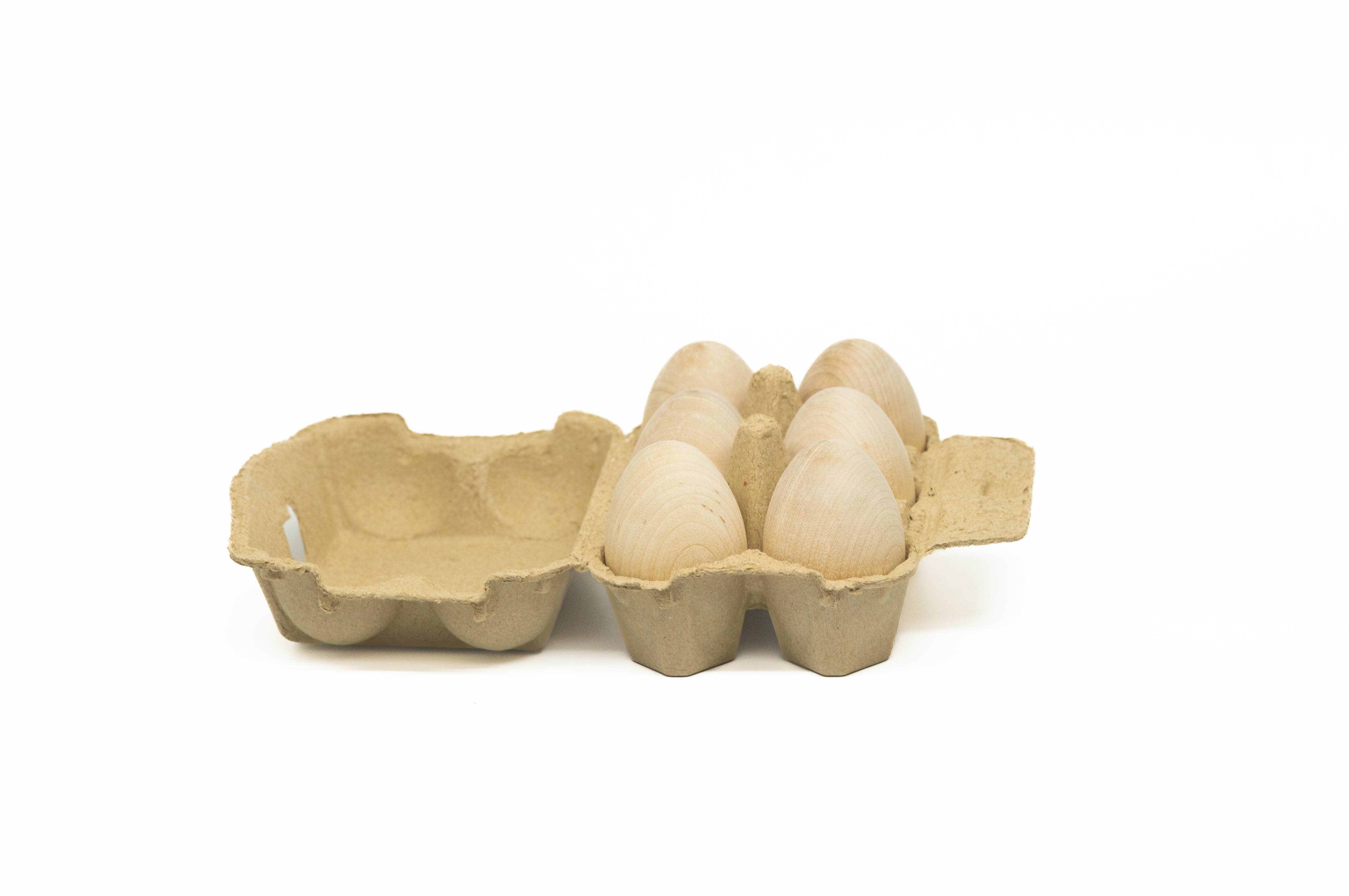 Daddy J's Ventures - Vente Décorations de table - Une demi-douzaine d'œufs en bois dans une boîte en carton1