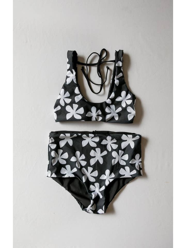 Plumeria nera Bikini da donna separa in Plumeria nera in vendita all'ingrosso su Faire