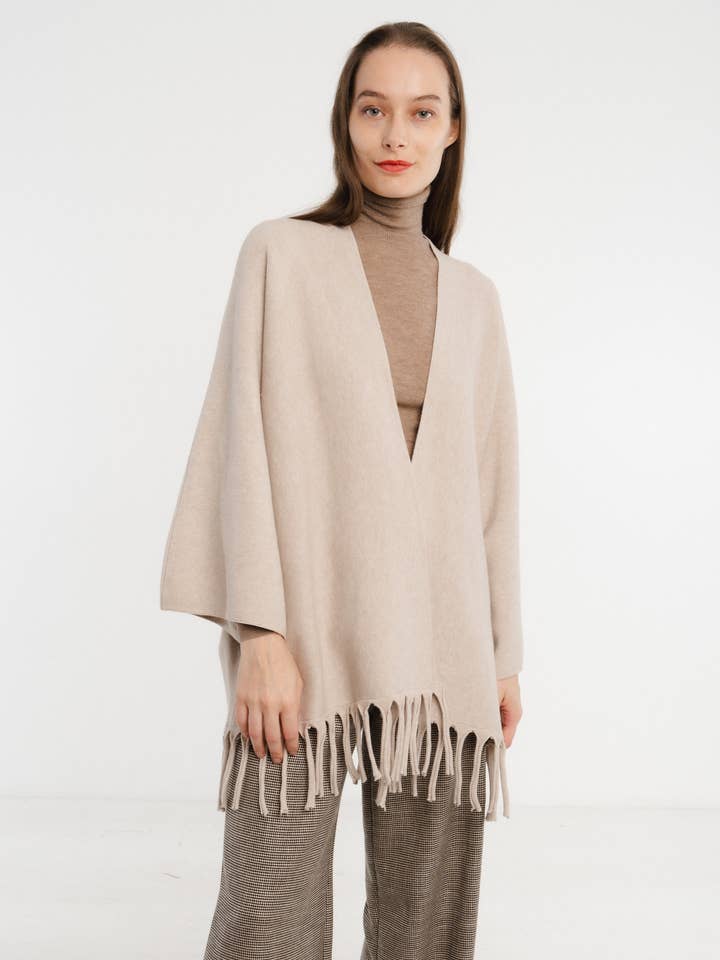 JULIA PARIS - Venta al por mayor Poncho - Mujer - Poncho abierto de punto con flecos