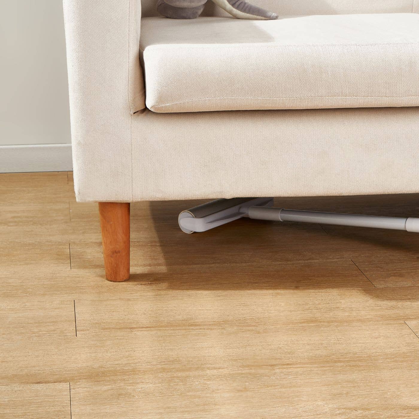 True & Tidy - Wholesale Lint Roller - Large 48 Inch Sticky Lint Roller (LR-48)8