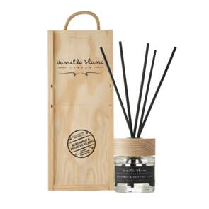 Bergamot & Huile De Ylang Natural Reed Diffuser for wholesale by Vanilla Blanc Ltd