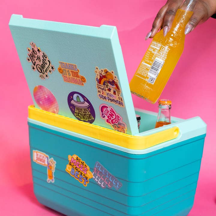 NatterDoodle – Großhandel Aufkleber – Erlebe die Kraft der Regenbögen + ein seitlicher Pferdeschwanz-Regenbogenstab4