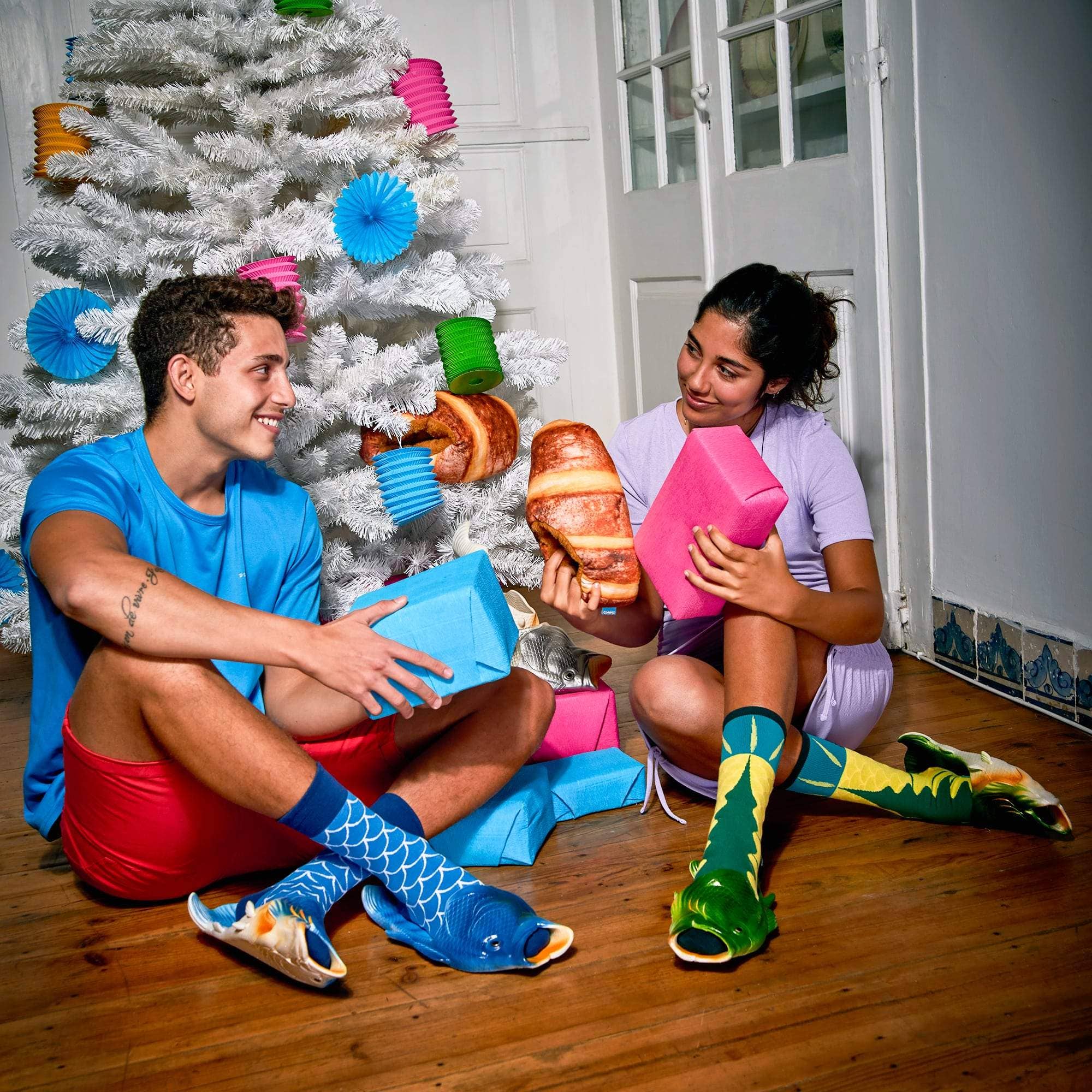 Coddies - Venta al por mayor Zapatillas para casa - Unisex - Sandalias Coddies con diseño de pez bass | Zapatillas con forma de pez10