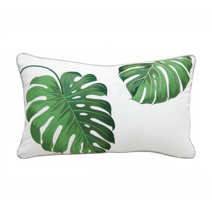 Coussin intérieur/extérieur Green Monstera pour la vente par Rightside Design