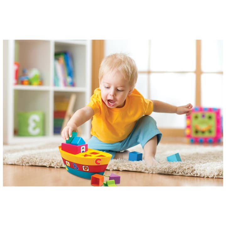 World Roller Toys - Wholesale Stacking Rings Game - Baby - Funskool Giggles Stack A Boat 1