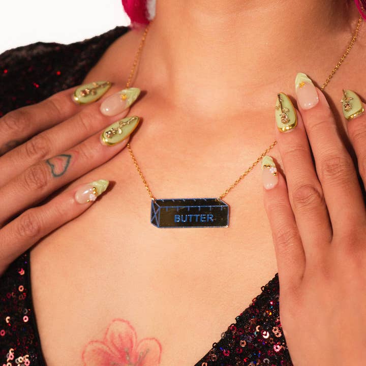 Peach Beast - Wholesale Pendant/Charm Necklace - Butter Necklace3