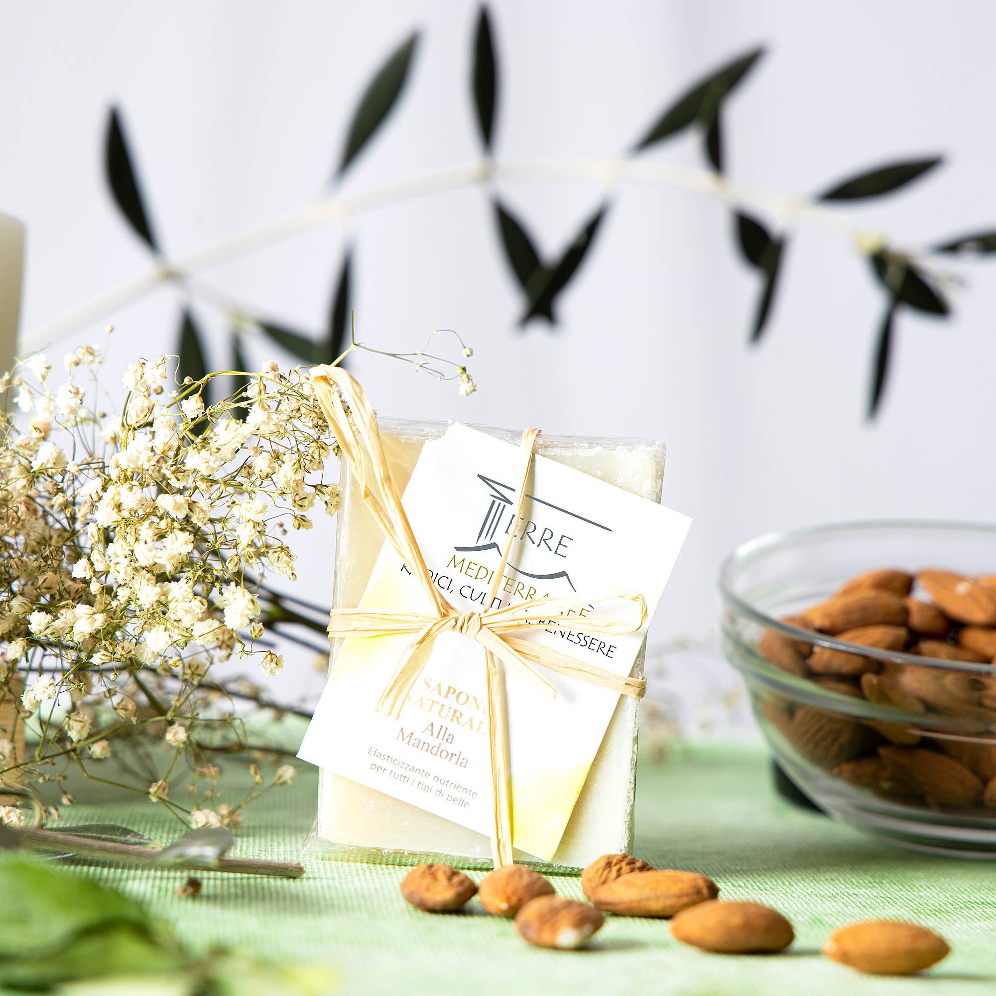 Terre Mediterranee - Venta al por mayor Pastilla de jabón - Jabón de almendra1