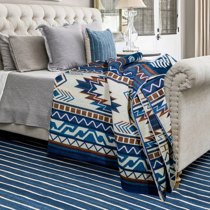 LATITUDE ZERO GOODS - Wholesale Throw Blanket - Cedar - Blue Native Blanket