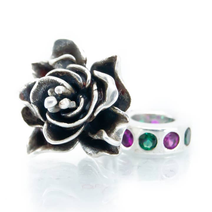 Ciondolo a fiore fucsia per la vendita all'ingrosso da parte di Aurora Charm