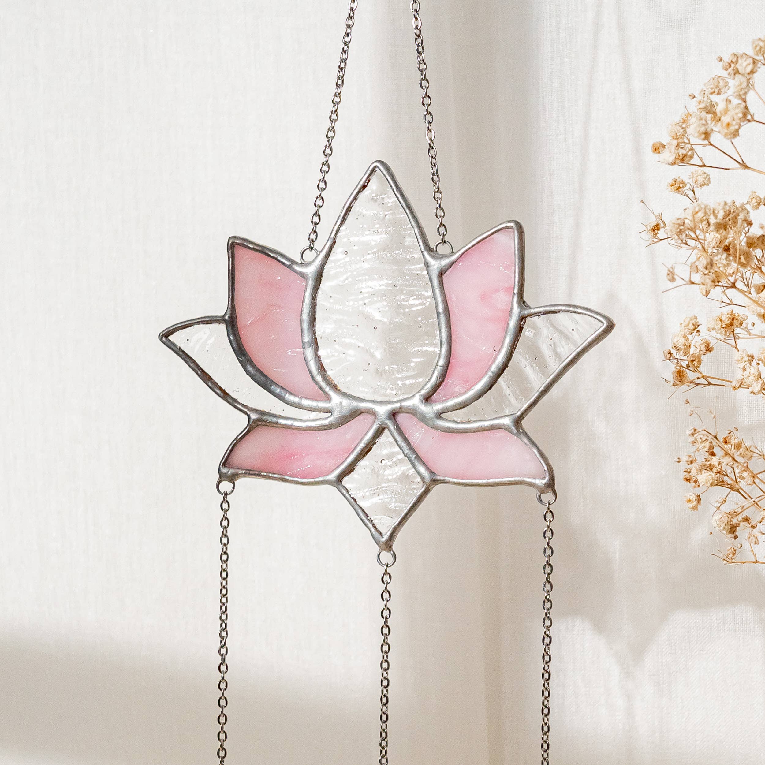 MondoBellissimo - Wholesale Suncatcher - Lotus Stained Glass Art F166