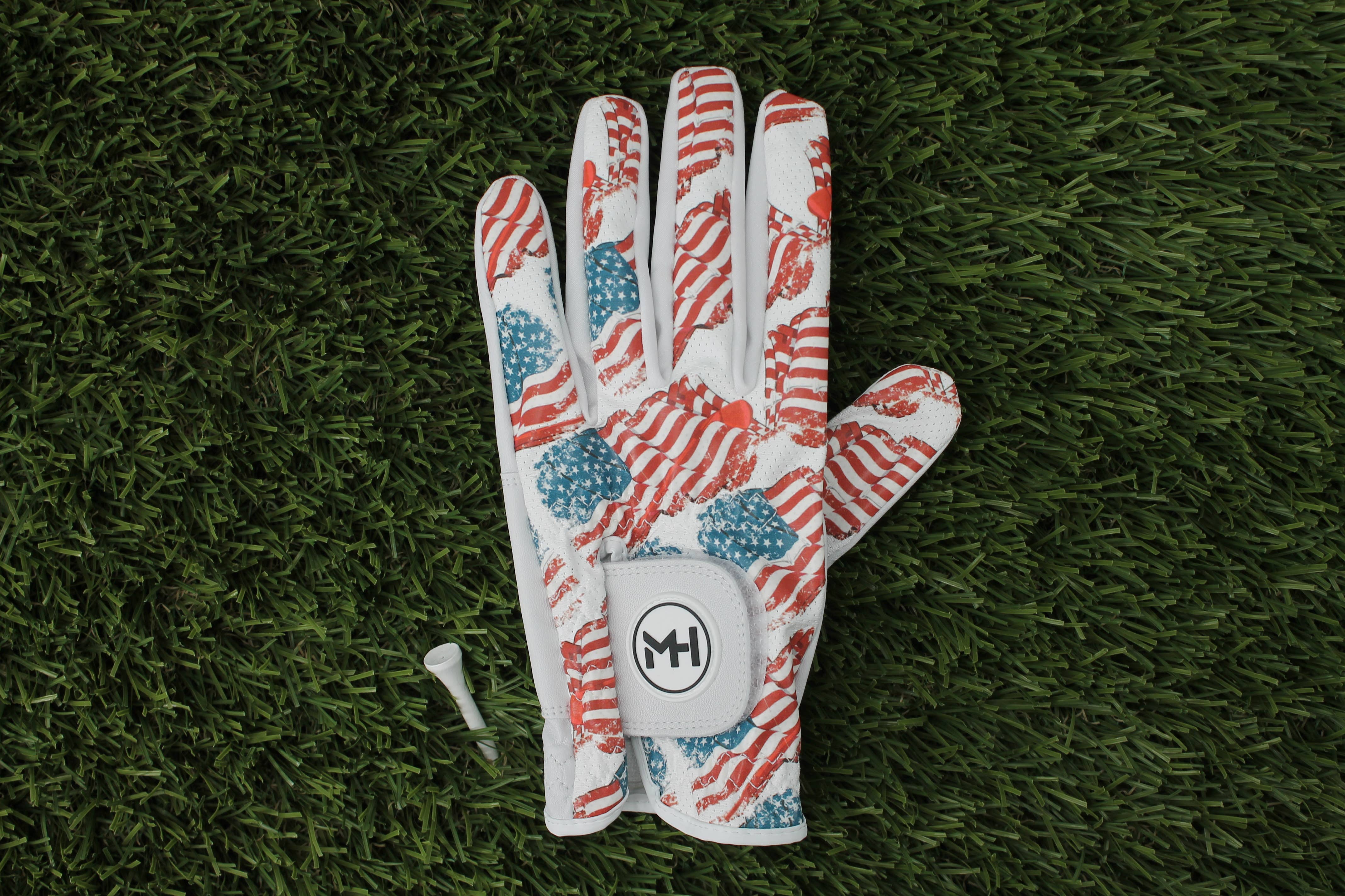 Patriotic USA Flag Men's Golf Glove | MULLIGAN HOOLIGAN® for wholesale on Faire6