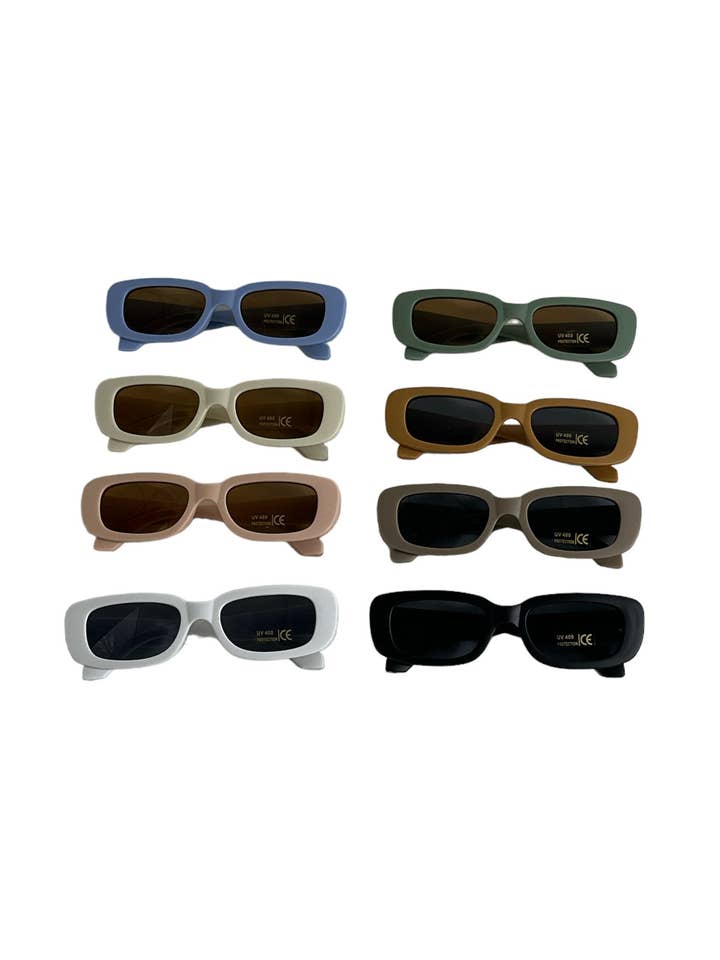 Dana Retro Kids Sunglasses for wholesale by The New Class
