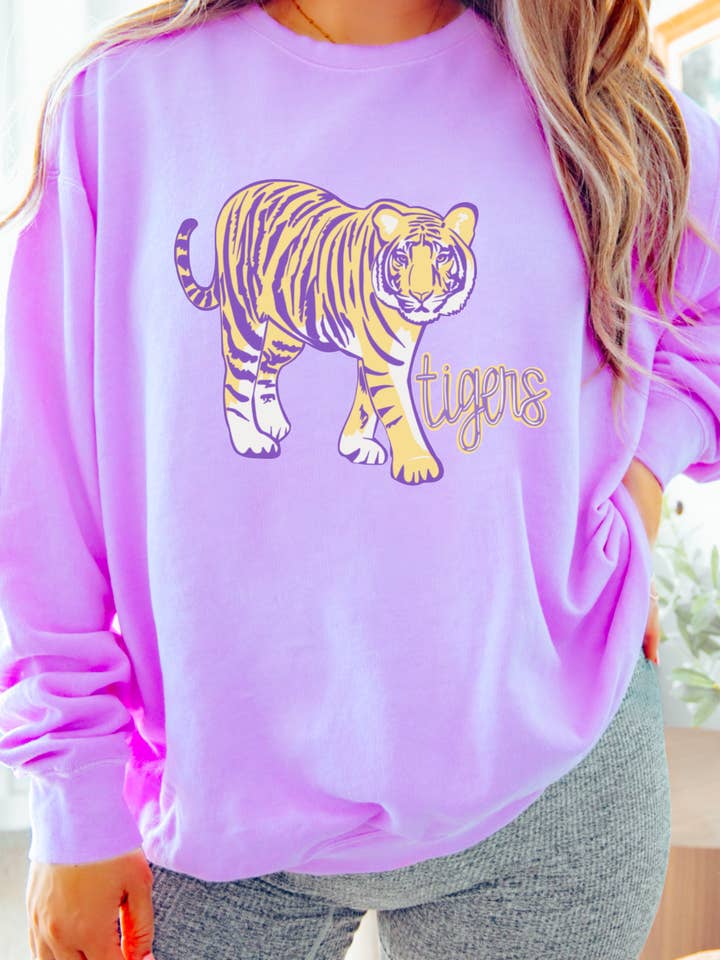 Gia Gifts Boutique - Wholesale Graphic Sweatshirt - Women's - LSU Tiger Mascot Graphic Sweatshirt Football0