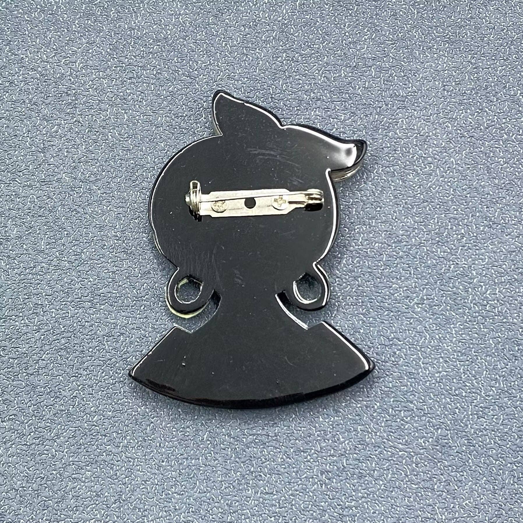 Mio Queena - Vente Broches - Broche en acrylique Creative Beauty - MIO636502