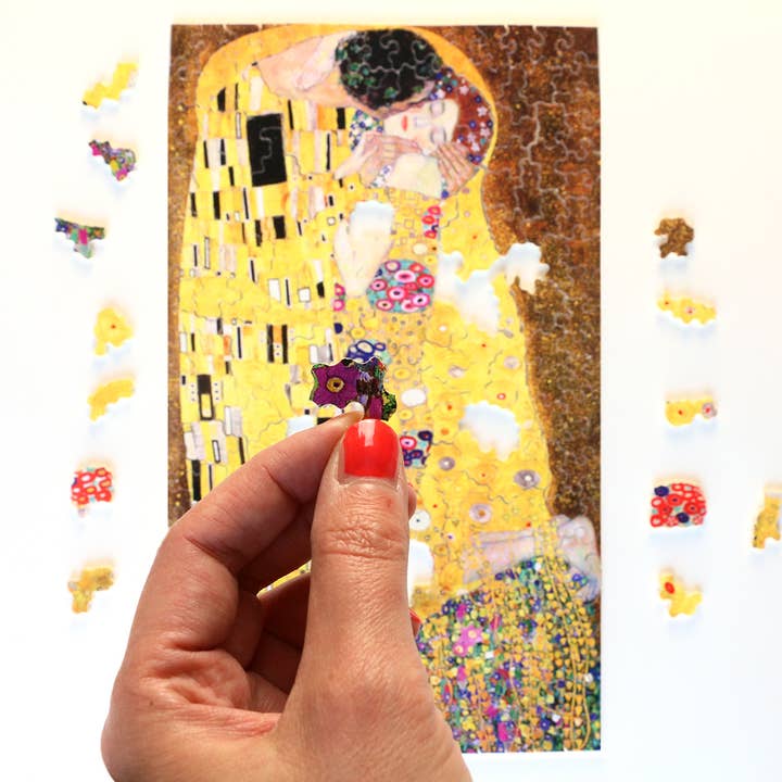 Wooden art puzzle - THE KISS - KLIMT for wholesale by Wilson Jeux