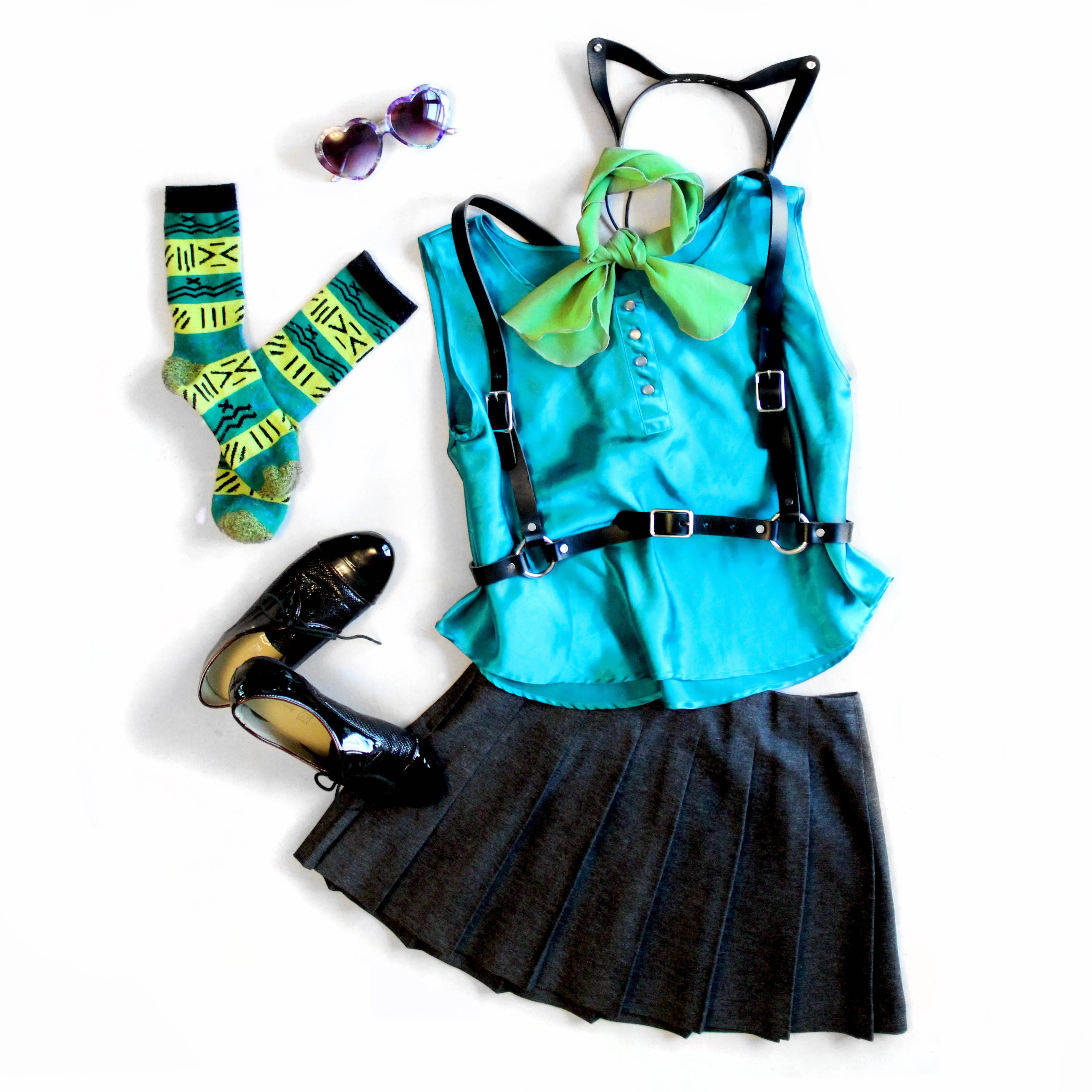 Audio Helkuik - Wholesale Fashion Harness - Women's - Half-Suspendered Harness10