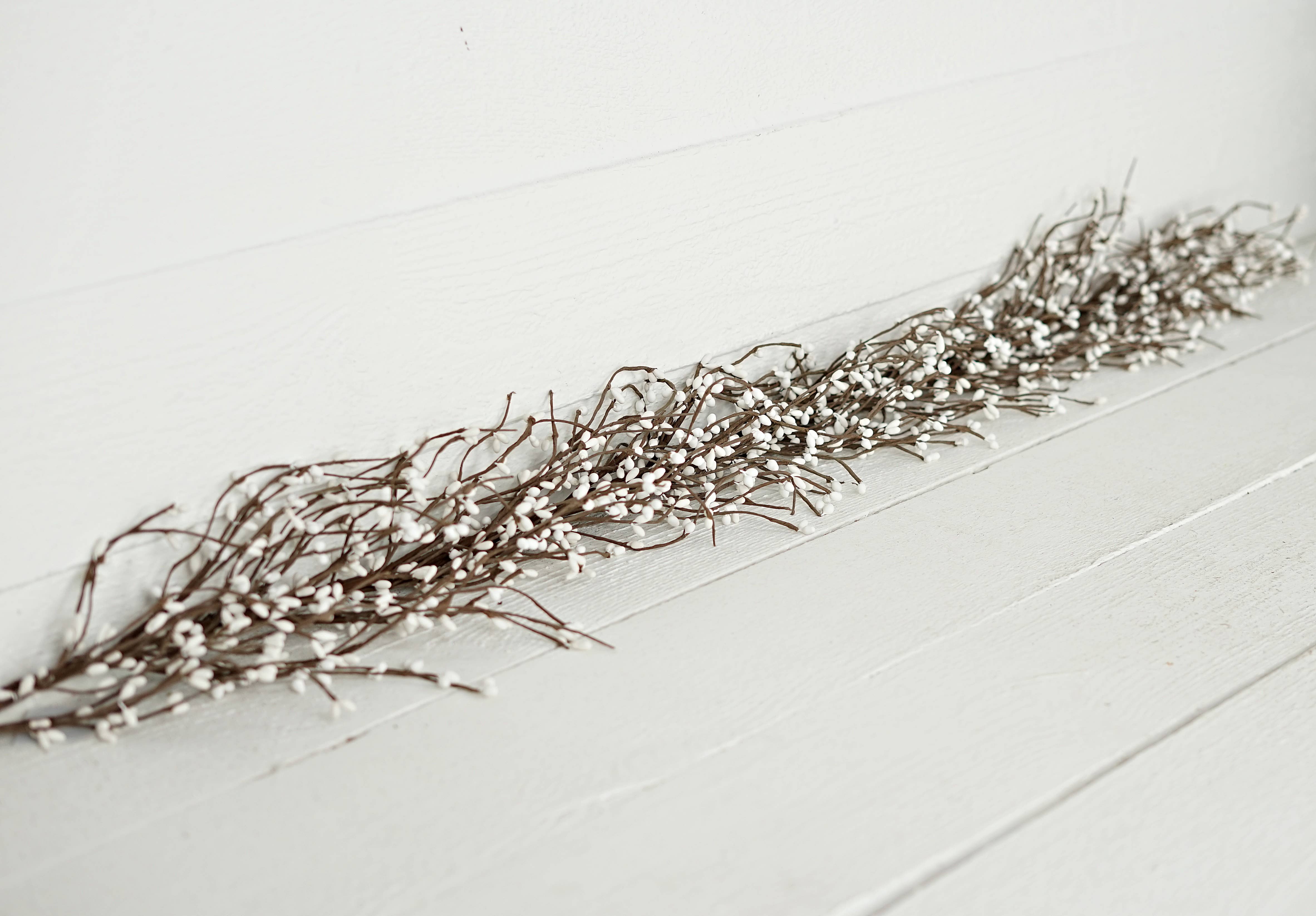 Impressive Enterprises, Inc. - Wholesale Bunting/Garland - ISB13000WT- 4.5ft Pip Berry Garland-WHITE4