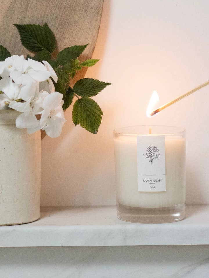 Lemongrass & Ginger Signature Candle for wholesale by Samalanah Collection