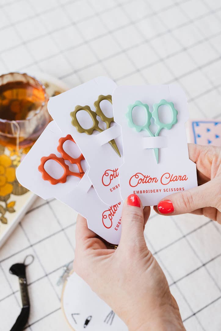 Cotton Clara Craft Kits & Supplies - Wholesale Scissors - Mini Sunflower Embroidery Scissors5