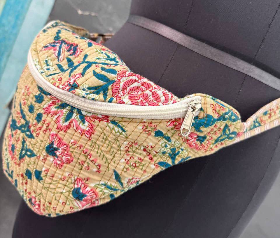 GYPSY STUDIO - Vendita all'ingrosso Marsupio - Donna - Borse in Cotone Kantha Trapuntato Boho Marsupio Avventura4