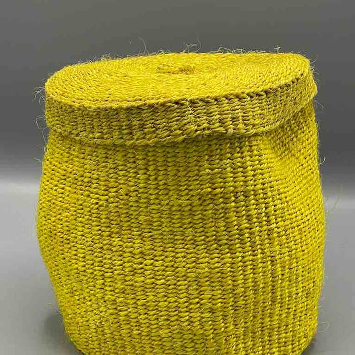 Stor Färgrik Djupt Täckt Sisal Cylinder Basket - Kenya för wholesale av The Niger Bend
