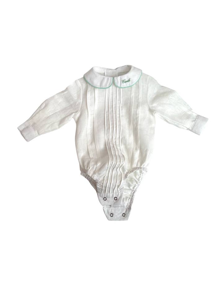 Chemise en lin à plis et bordure contrastante pour la vente par La Boutique dei Bambini