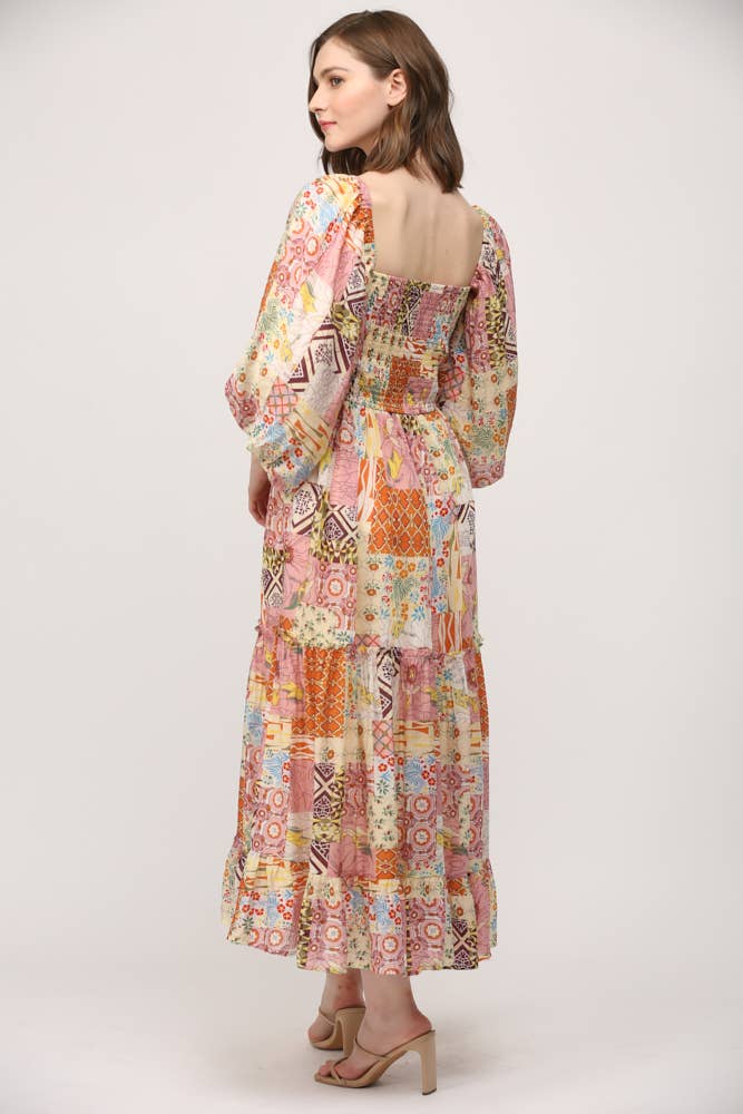 ELFENBEIN MULTI PATCHWORK-MIDIKLEID MIT GESMOKTEM OBERTEIL UND QUADRATISCHEM AUSSCHNITT FD30165 für den Großhandel auf Faire6