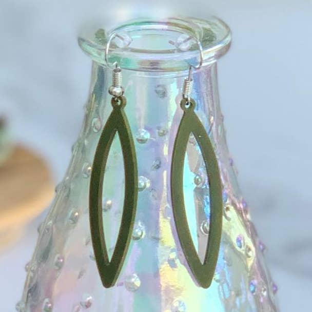 APARA Jewelry - Wholesale Dangle Earrings - WILD Delightful Olive Earrings0