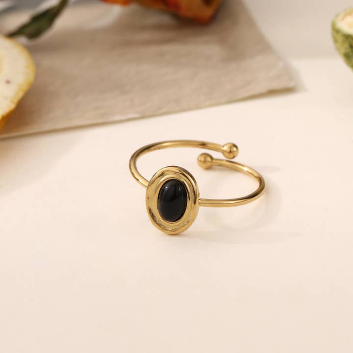Lovelika - Wholesale Chain Ring - Ring with a stone - Genesis5