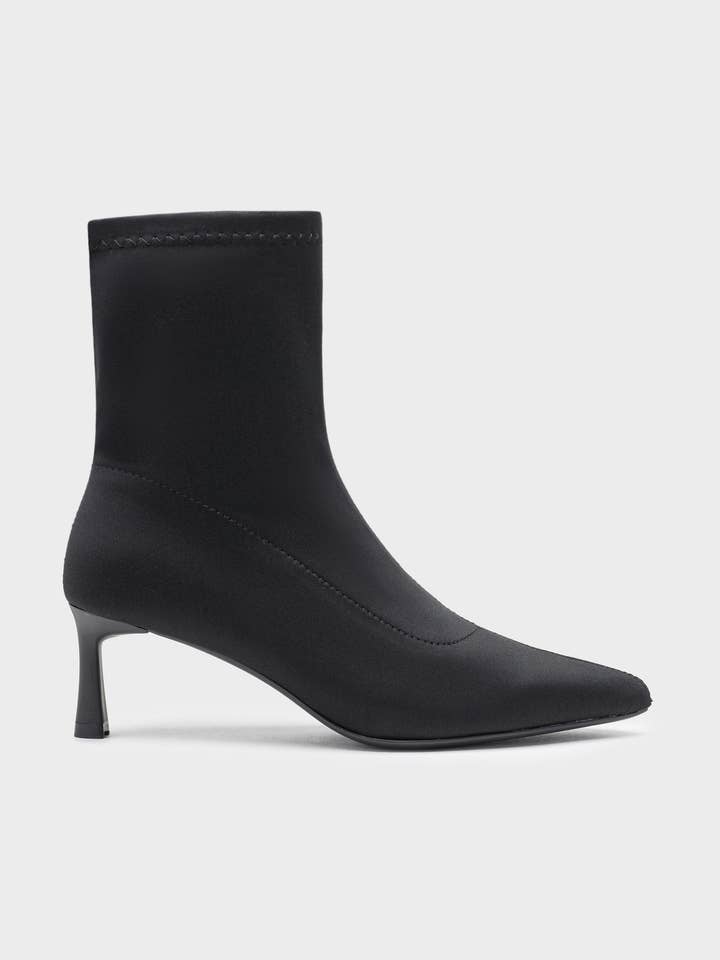 ANKLE BOOT WITH KITTEN HEEL for wholesale by CEREZA