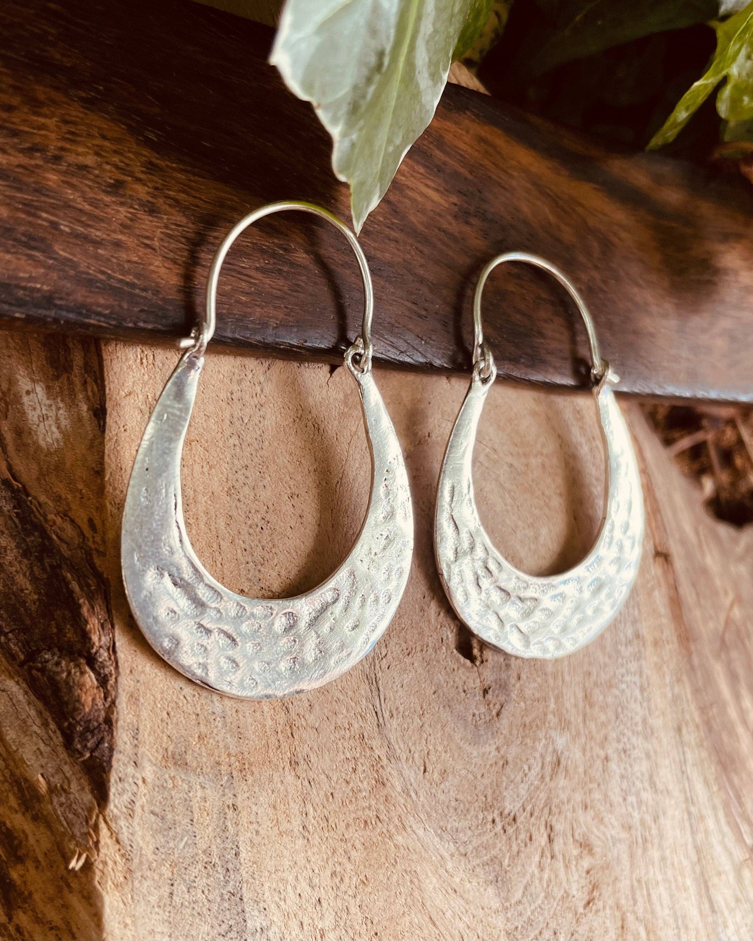 Kaali Boutique – wholesale Hoop earrings – Silver Boho Earrings / Boho Jewelery / Bohemian Look / Festival Fashion / Yoga / Gypsy / Rustic / Tribal Jewellery / Indian Design6