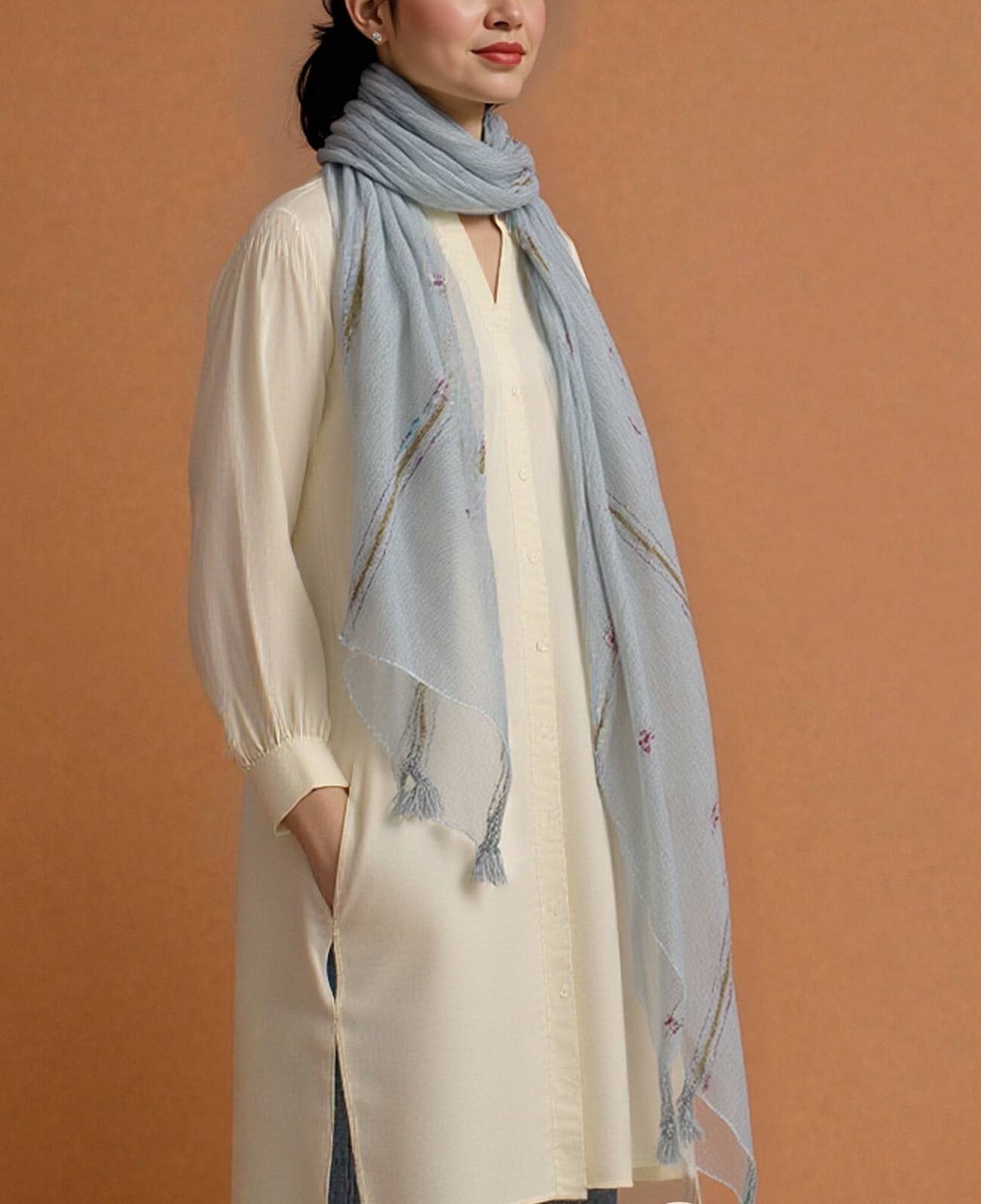 JC Sunny Fashion – wholesale Scarf – Women's – JC023516 Classic Ethnic Solid Tassels Scarf with Embroidered Stripes6