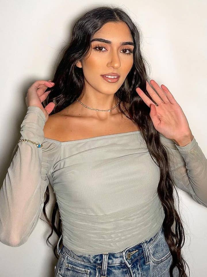 Grå Ruched Body Mesh ærme Bodysuit - Raeya for engroshandel hos Rebellious Fashion