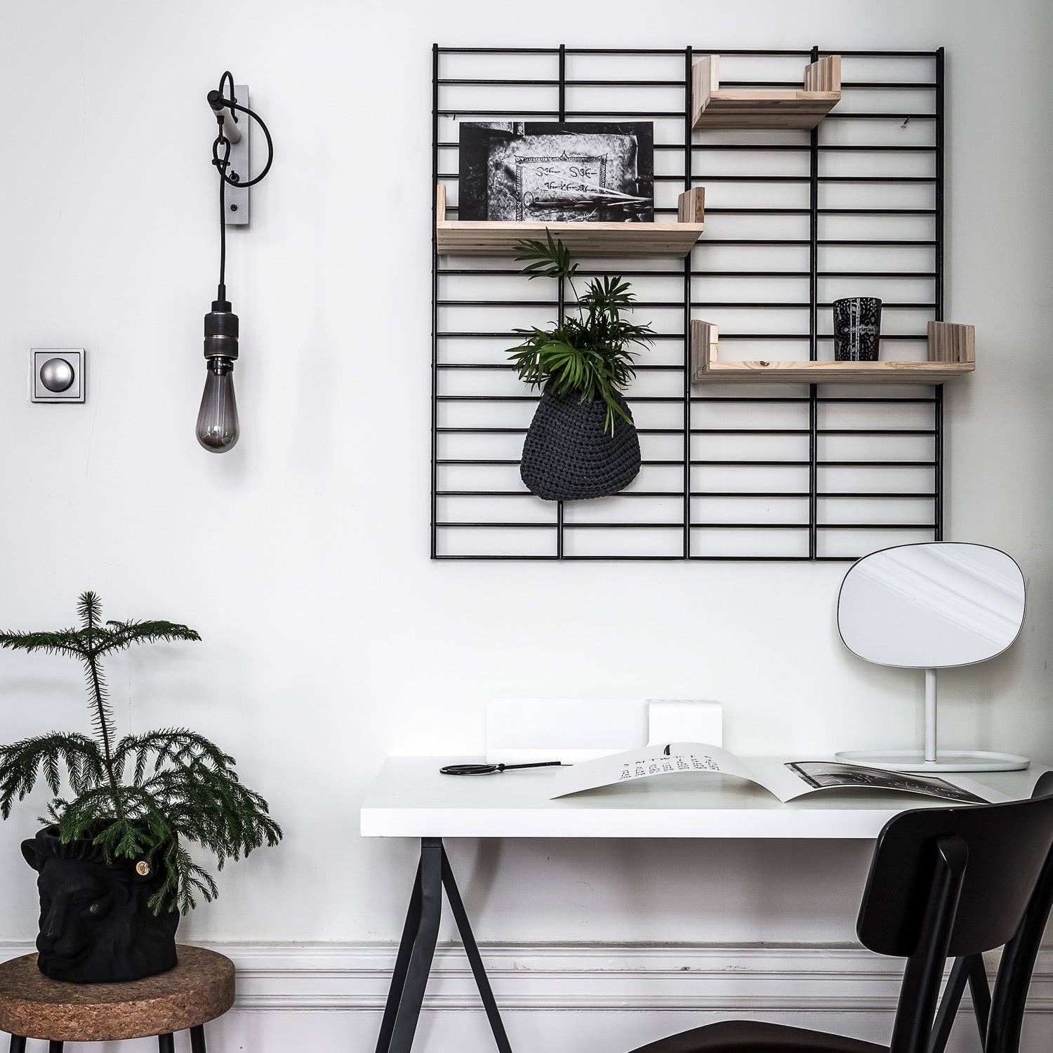 Tolhuijs Design - Wholesale Wall Mounted Shelf - FENCY “M” circular wall rack (80x75 cm)5