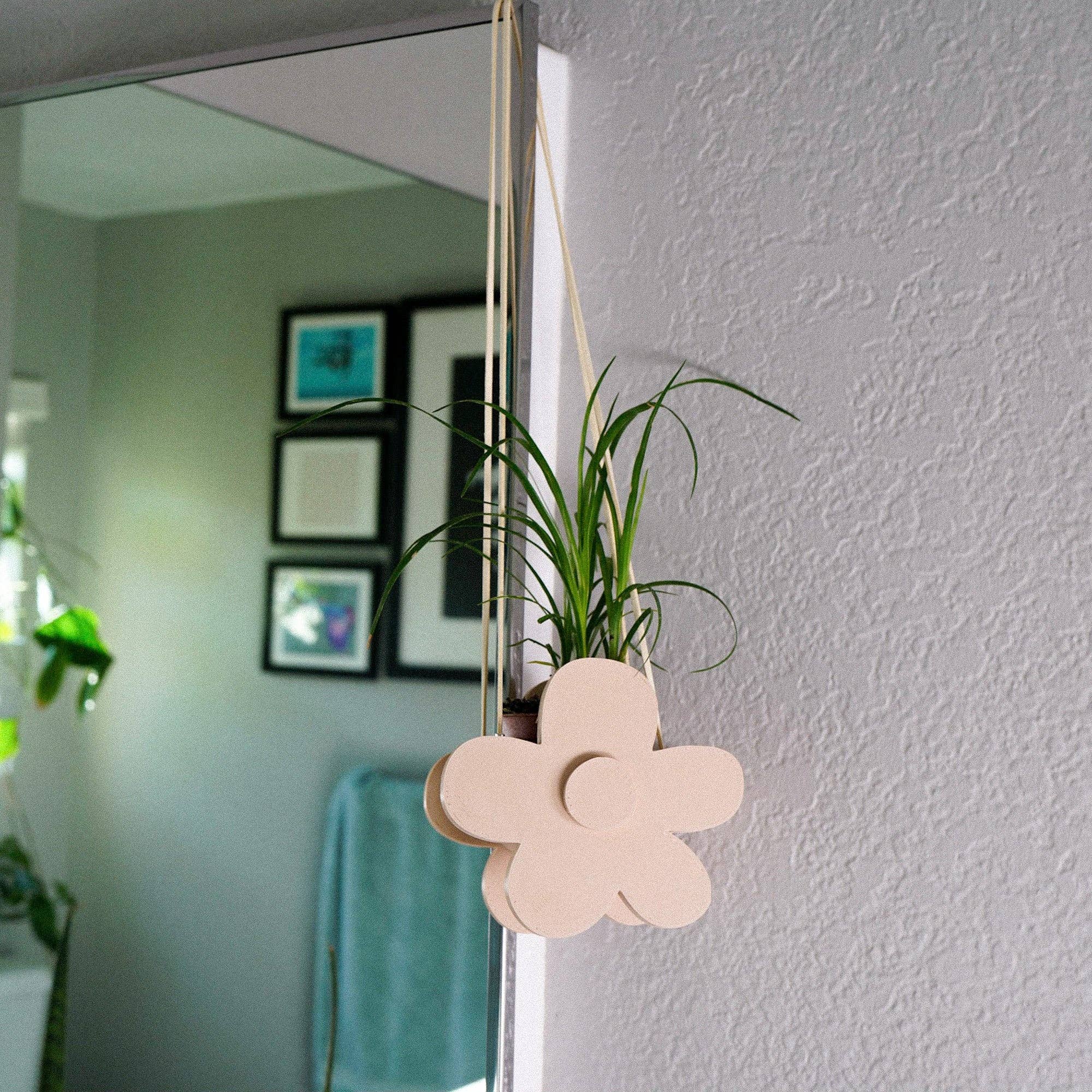 Rosebud Homegoods - Wholesale Hanging Planter - Indoor Hanging Planter, Daisy5