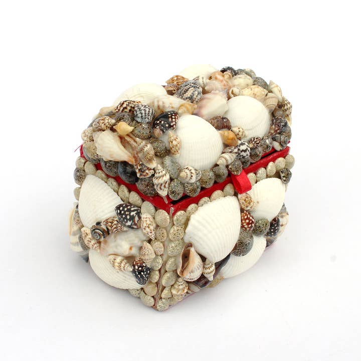 California Seashell Company - Wholesale Decorative Box - Small Seashell Treasure Chest1